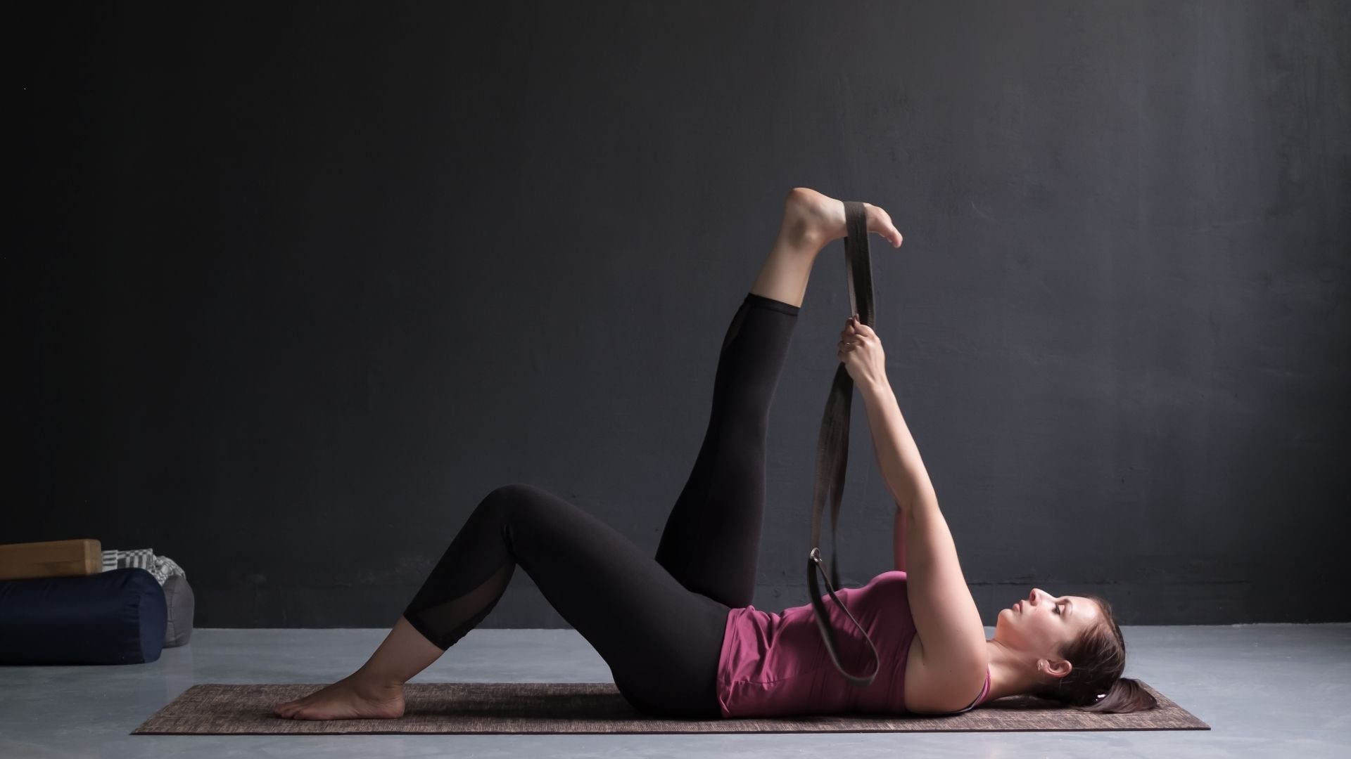 Yoga Kemeri Nedir? Kullanmak Neden Önemlidir?