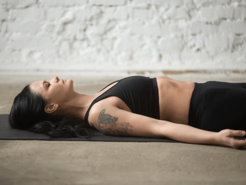 Uykuya Dalmanın En Kolay Yolunu Açıklıyoruz; Yoga Nidra