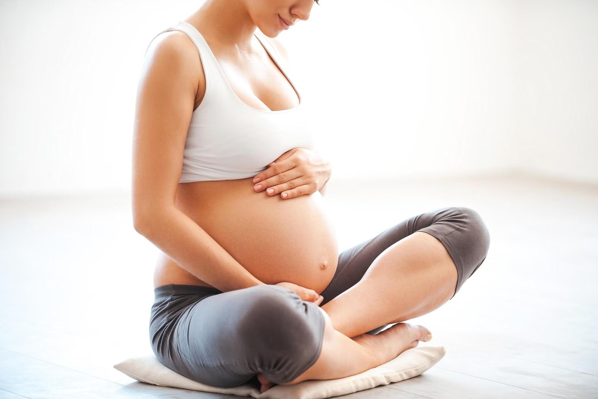 Hamile Yogası (Prenatal Yoga) Nedir? Nasıl Yapılır?