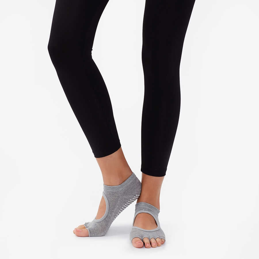 Gri Yoga &amp; Pilates Çorabı